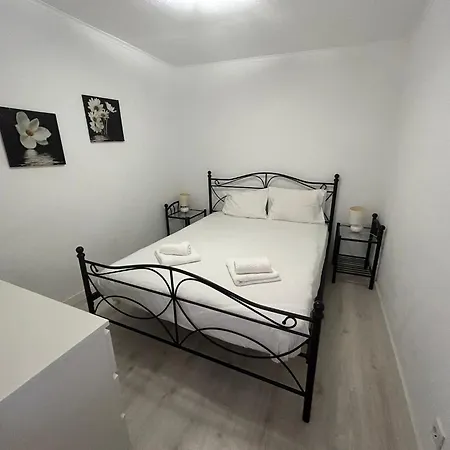 Appartement Typical Bica