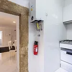 Διαμέρισμα Typical Bica